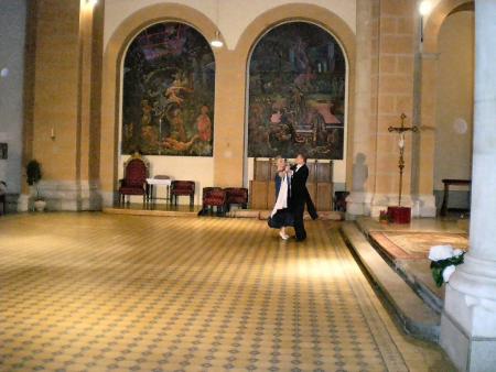 Tanzmeditation Altarraum Kaiserjubiläumskirche Mexikoplatz 2009